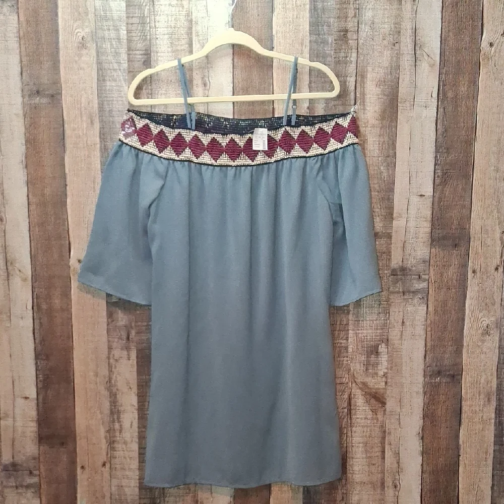 Maurices Off-Shoulder Dress with Red Embroidery NWT Size L Large Cold Shoulder